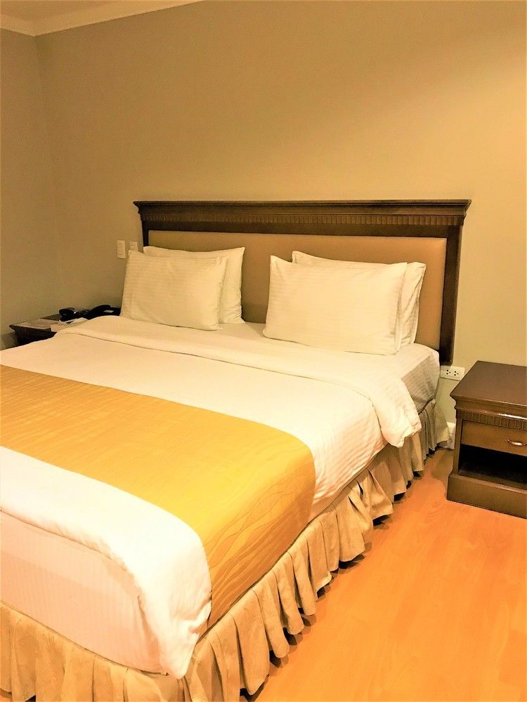 Savannah Resort Hotel Анхелес Экстерьер фото