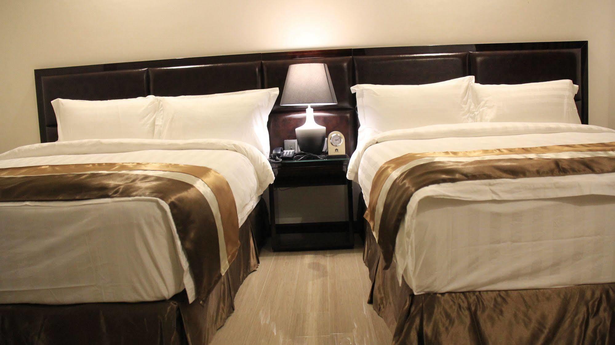Savannah Resort Hotel Анхелес Экстерьер фото