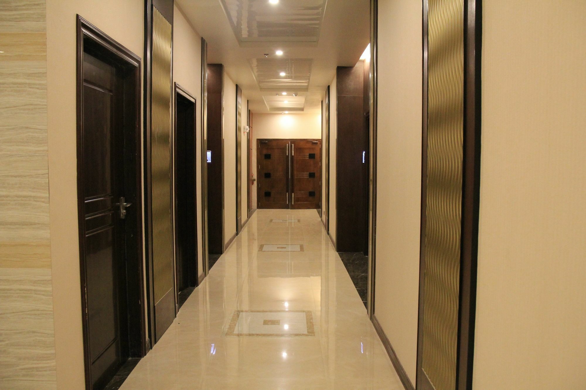 Savannah Resort Hotel Анхелес Экстерьер фото